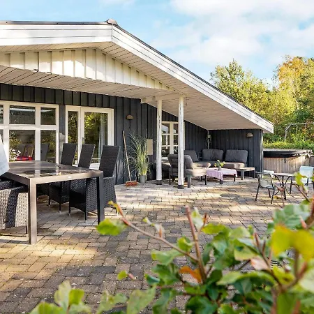 Holiday Lv Ferienhaus *